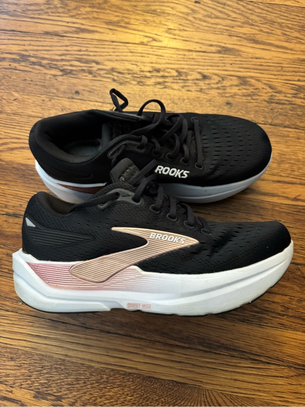 Brooks Ghost Max 3 Womens Size 10 Wide Black Rose Gold Running Shoes 1204571D043